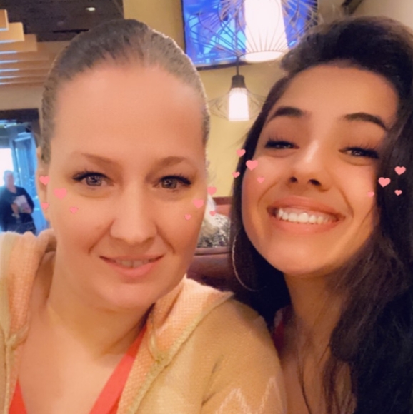 Meet your Posher, Pamela - Picture 6 of 6